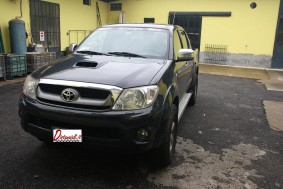Toyota hilux distanziali 30mm